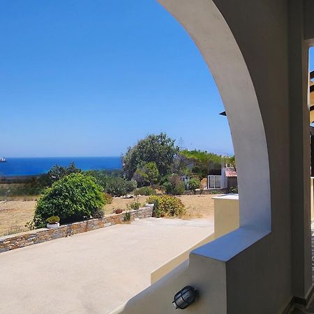 Theodorou Hotel Azolimnos Exterior photo