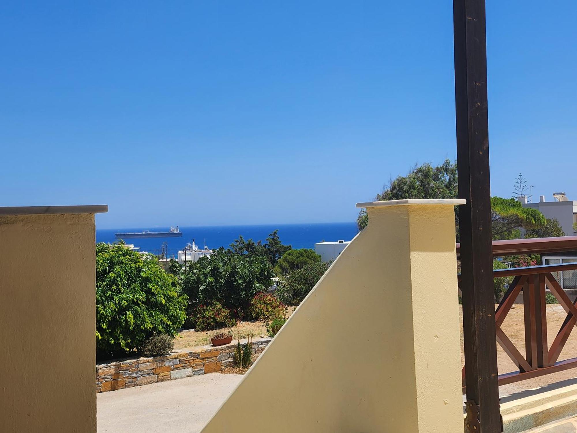 Theodorou Hotel Azolimnos Exterior photo